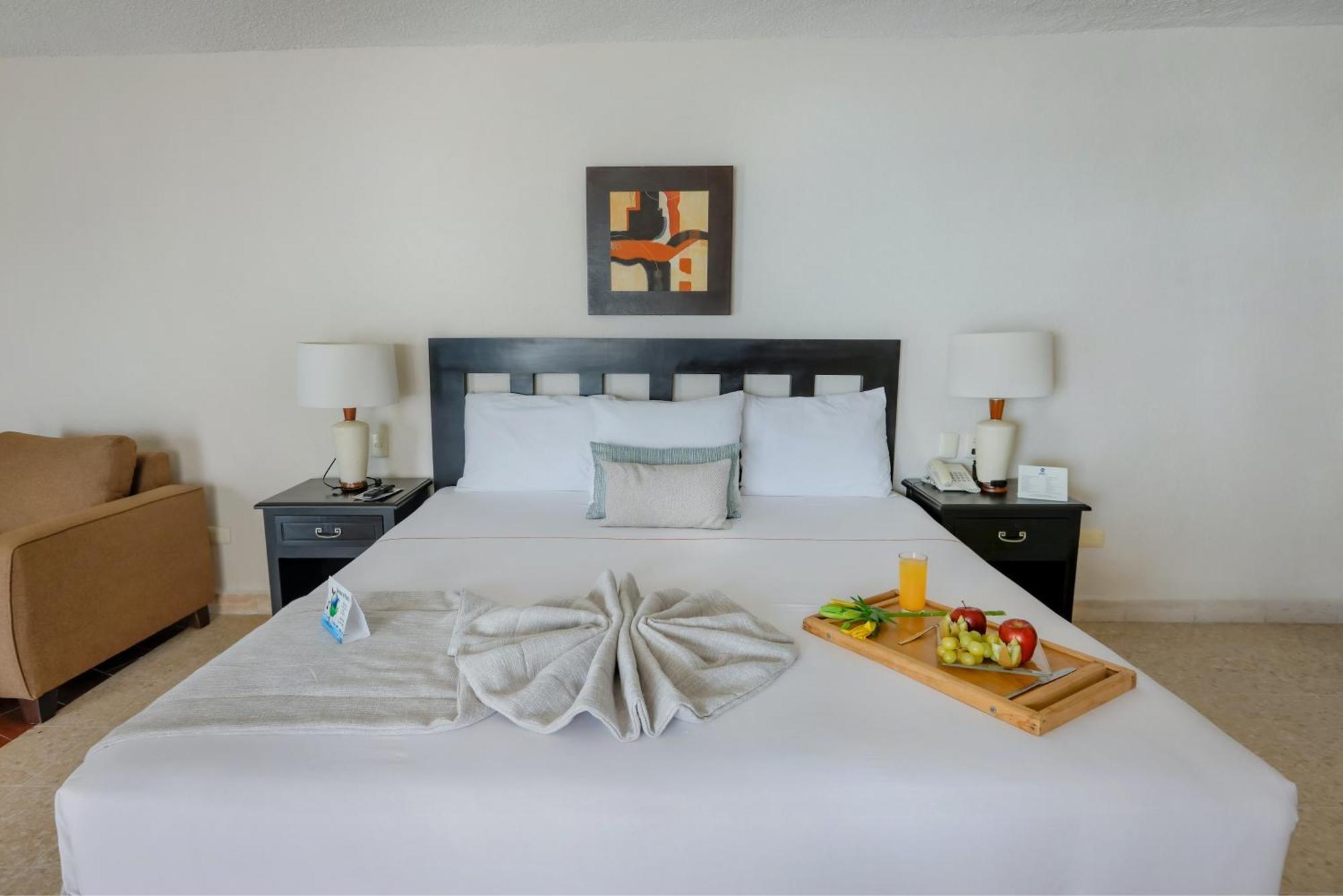 Best Western Hotel Posada Freeman Zona Dorada Масатлан Экстерьер фото