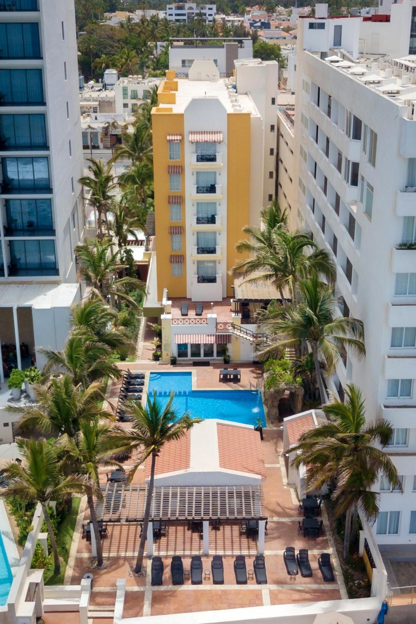 Best Western Hotel Posada Freeman Zona Dorada Масатлан Экстерьер фото