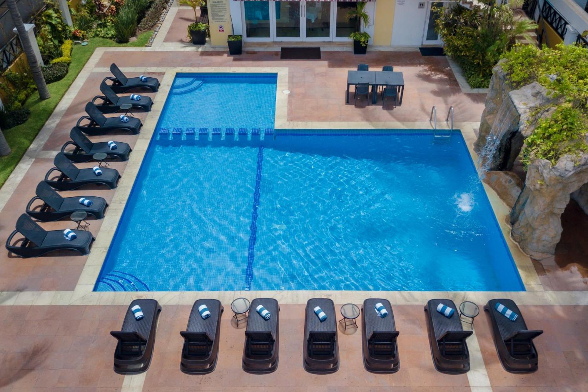 Best Western Hotel Posada Freeman Zona Dorada Масатлан Экстерьер фото