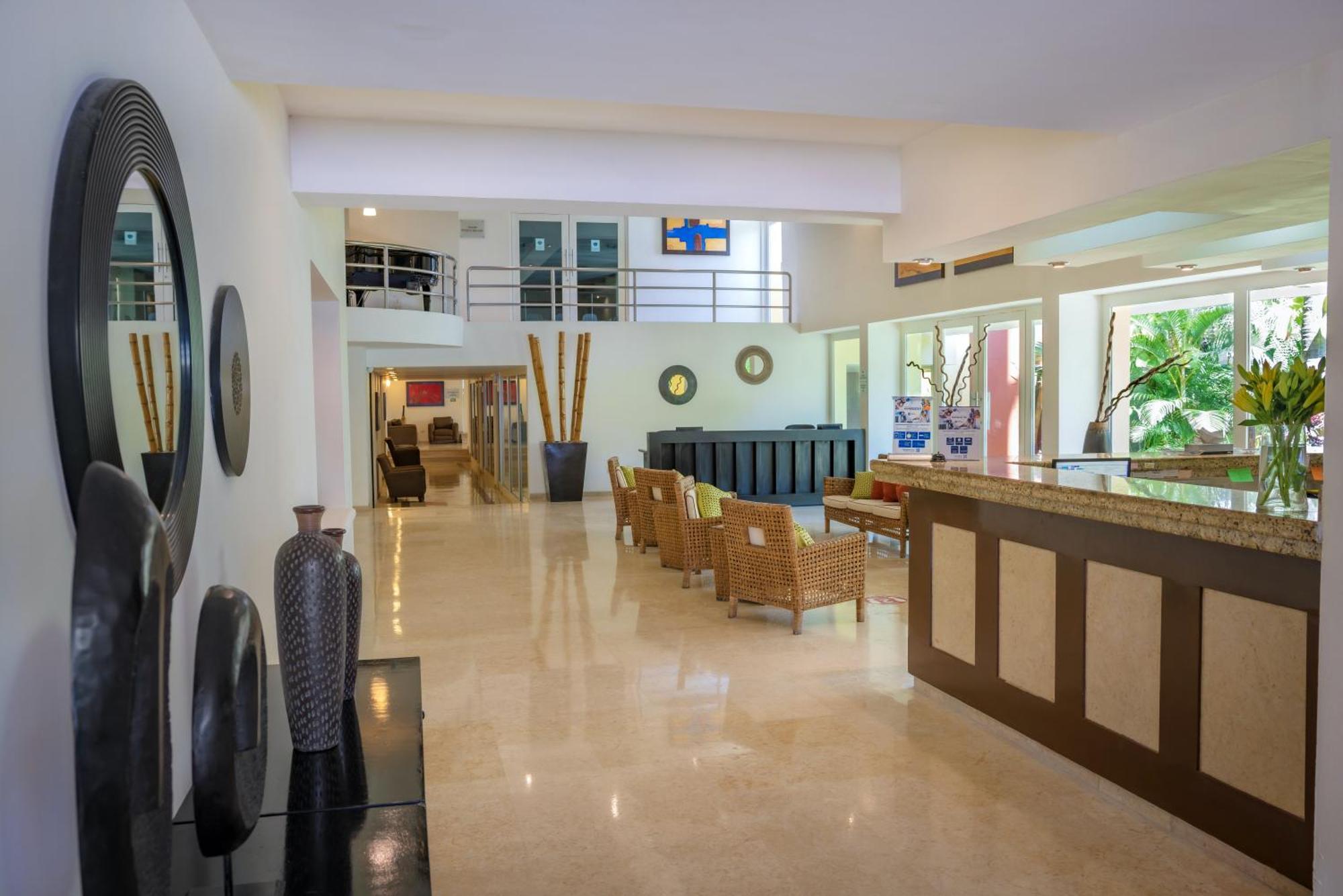 Best Western Hotel Posada Freeman Zona Dorada Масатлан Экстерьер фото